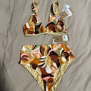 NWT Medium/10 Billabong Return To Paradise Reversible Ava Bikini